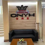 Onyx ホテル 3*