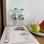 Onyx ホテル キテン
