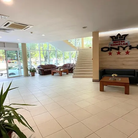 Hotel Onyx